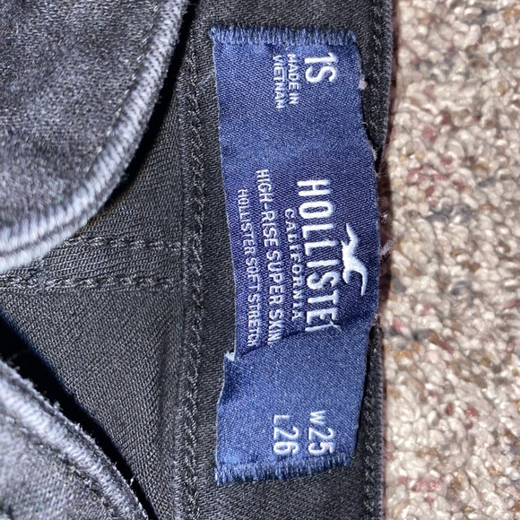 Ripped skinny jeans - Picture 3 of 3